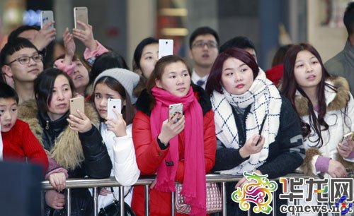 ���ͼƬ������һҳ